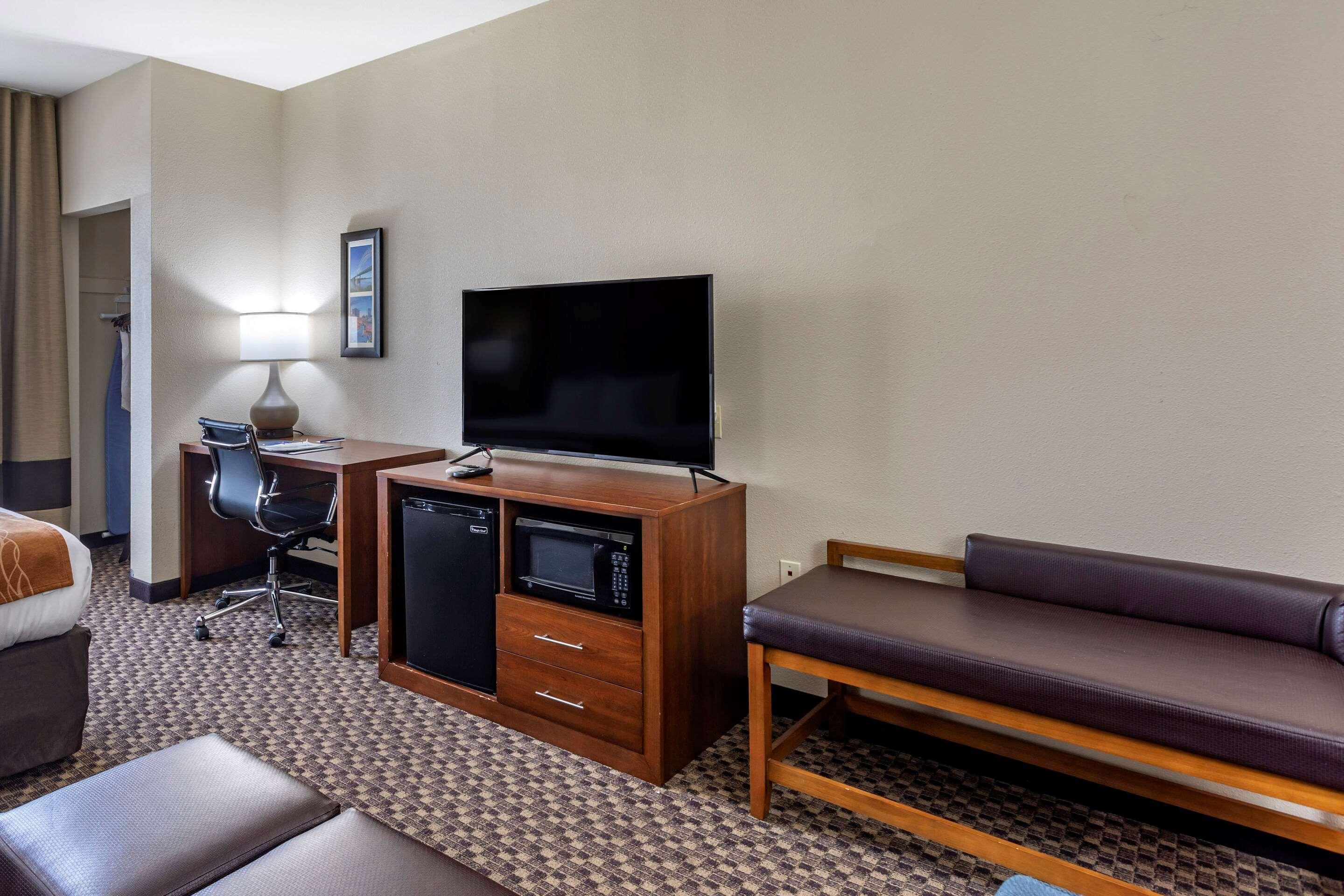 Comfort Inn & Suites Atoka-Millington Exteriér fotografie
